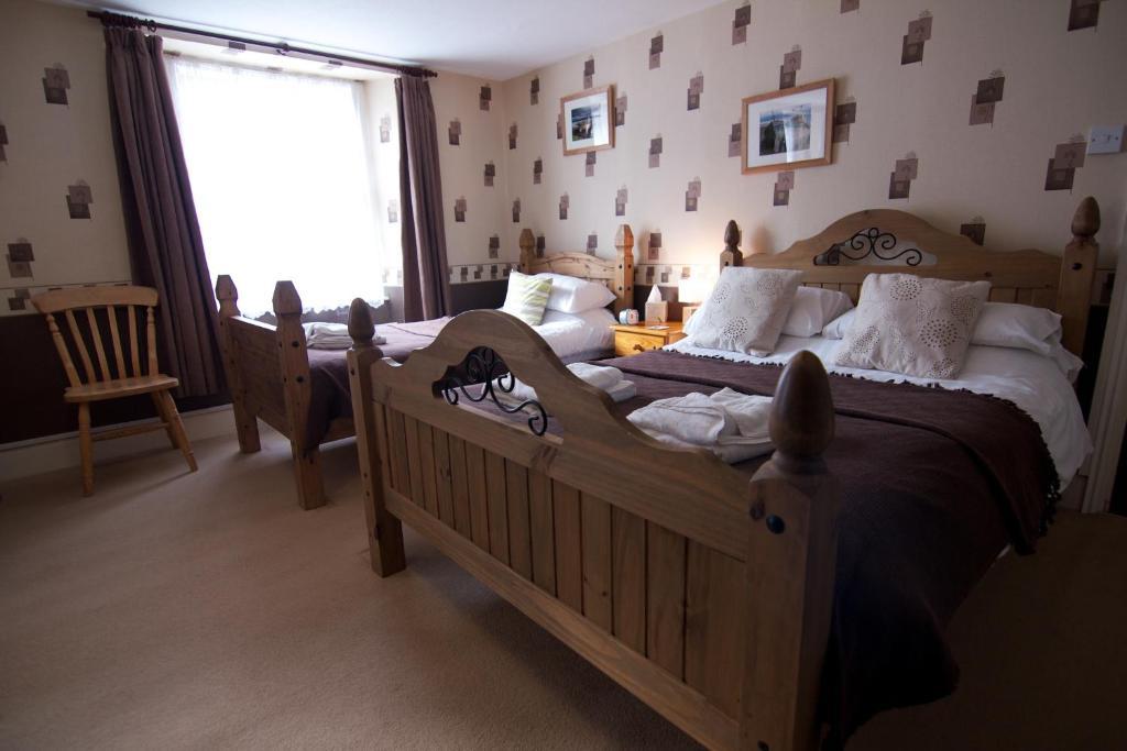 Отель King'S Arms Лостуитиел Номер фото